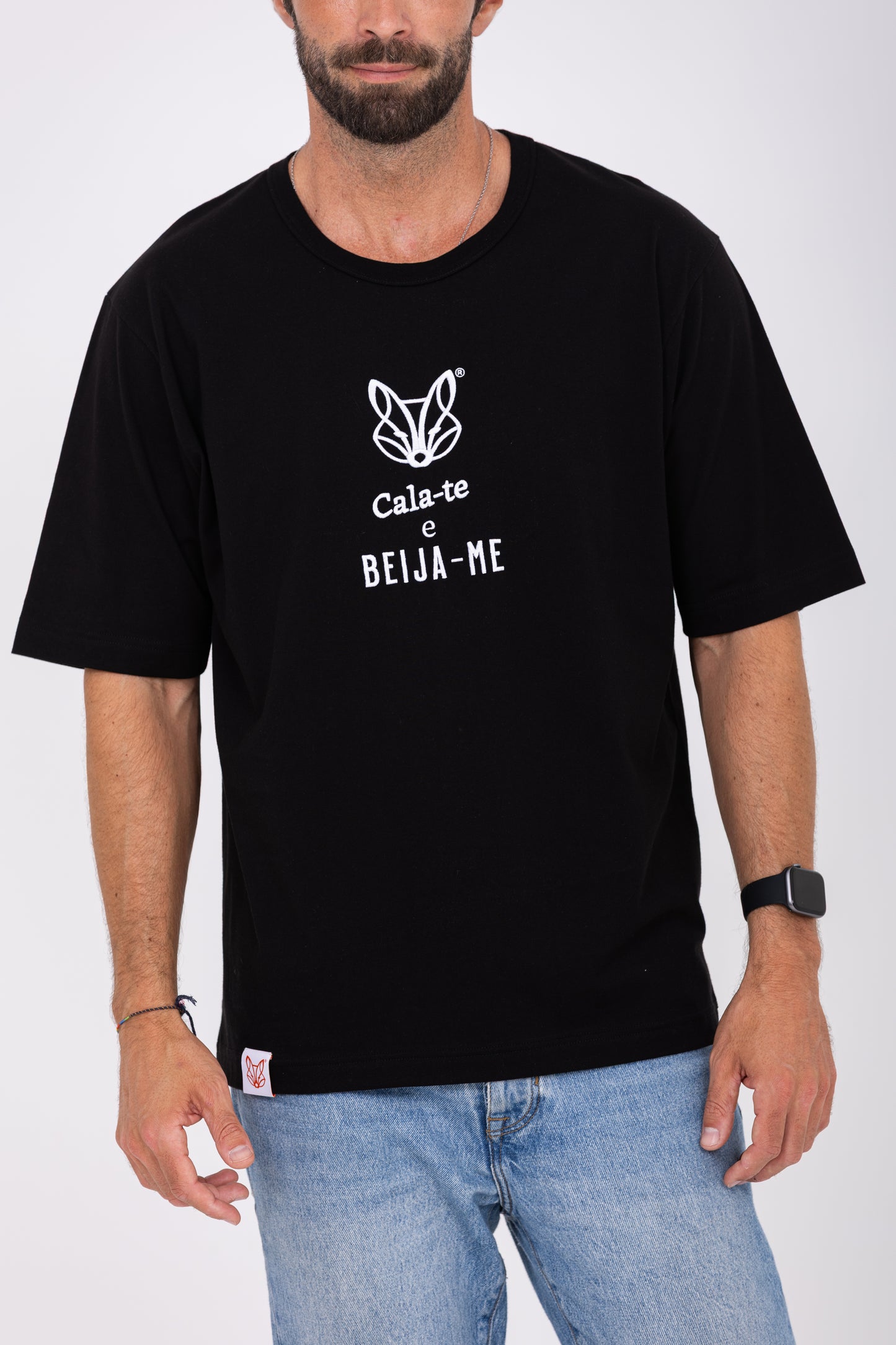 CALA-TE E BEIJA-ME | PRETO